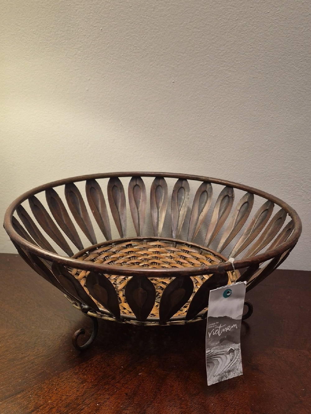 Hand Made In Vietnam  Brown Woven Metal Decorative Bowl Basket